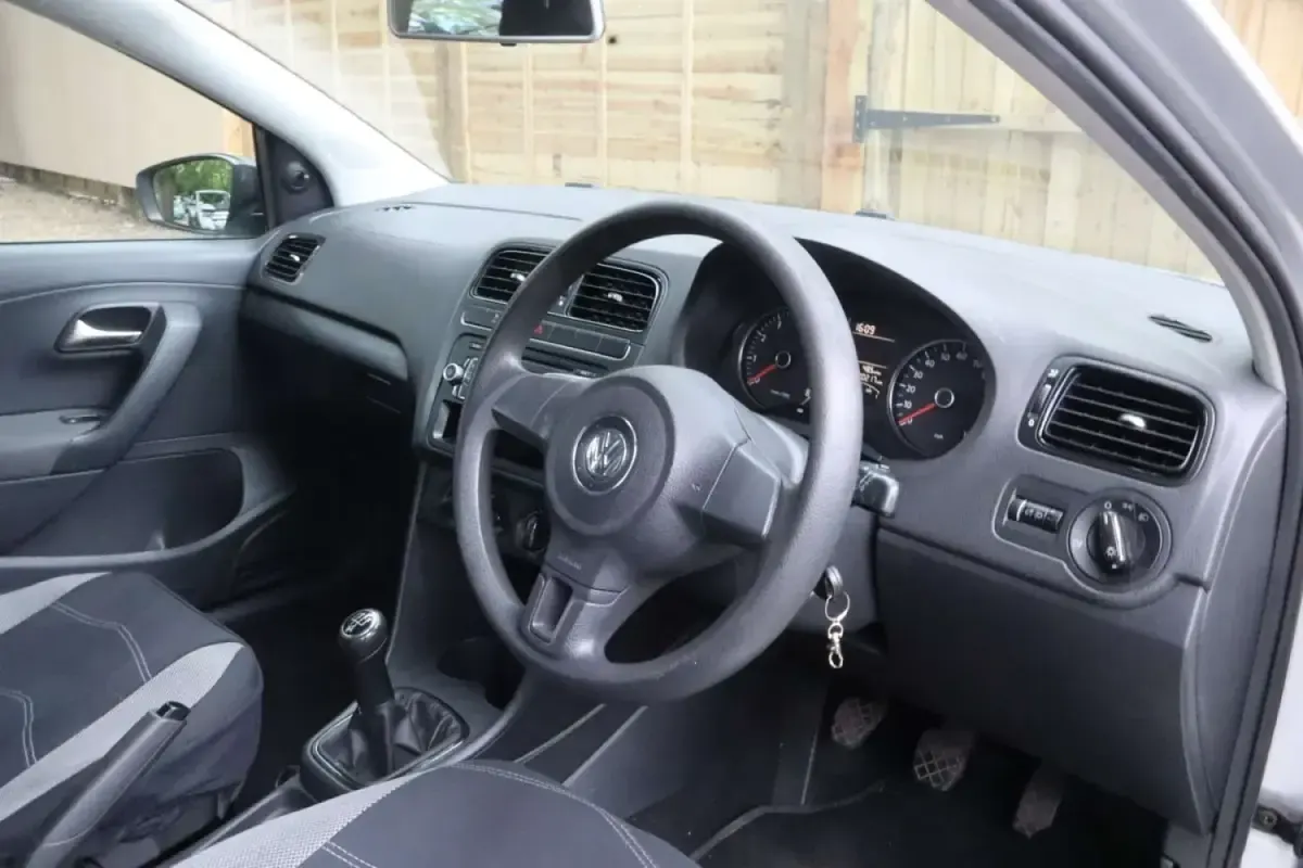 Usata VW Polo S 2010 Argento Utilitaria