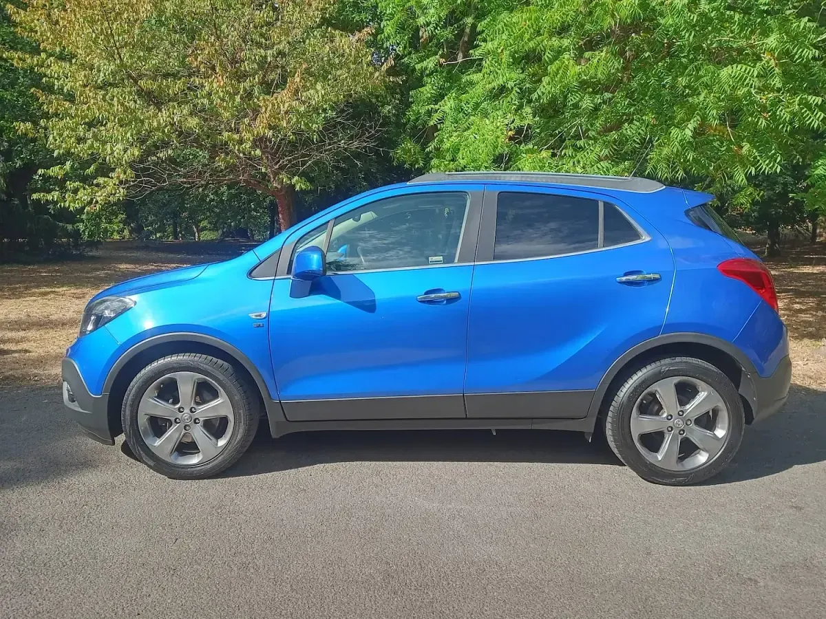 Used Vauxhall Mokka 115 HP (84 kW) 2012 Blue SUV