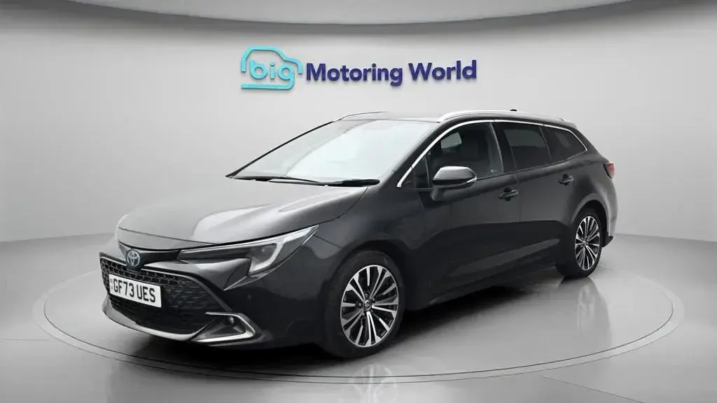 Used Toyota Corolla Design 196 HP (144 kW) 2023 Black Estate