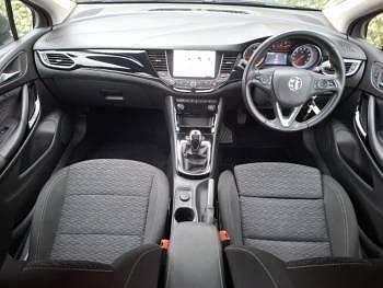 Used Vauxhall Astra SRi 150 HP (110 kW) 2019 Grey Hatchback