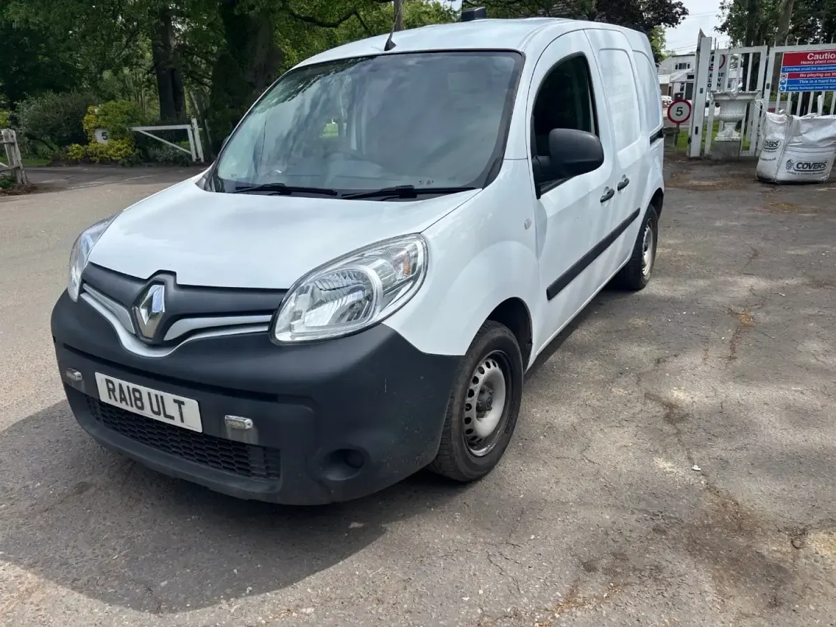 Gebraucht Renault Kangoo Business 2018 Weiß Van / Kleinbus