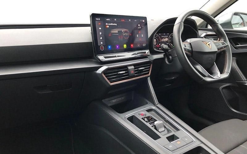 Used Cupra Leon 150 HP (110 kW) 2023 White Estate