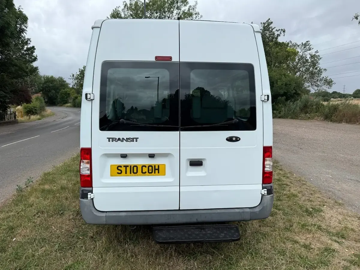 Used Ford Transit 115 HP (84 kW) 2010 White Van