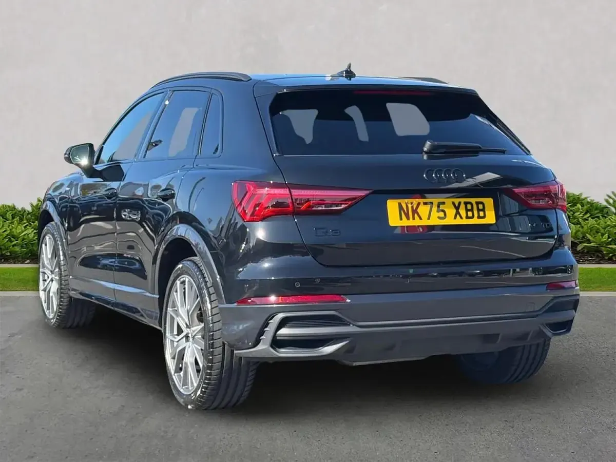 Used Audi Q3 Black Edition 147 HP (108 kW) 2025 Black SUV