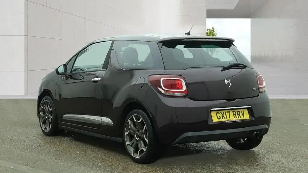 Used DS Automobiles DS3 Ultra Prestige 2017 Mauve/purple Hatchback