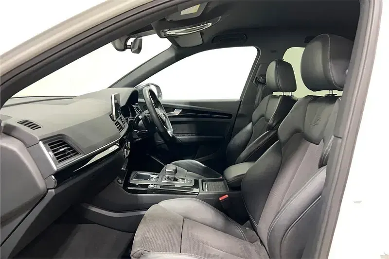 Used Audi Q5 Black Edition 245 HP (180 kW) 2020 White SUV