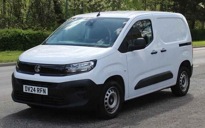 Usado Vauxhall Combo S 102 CV (75 kW) 2024 Monovolumen