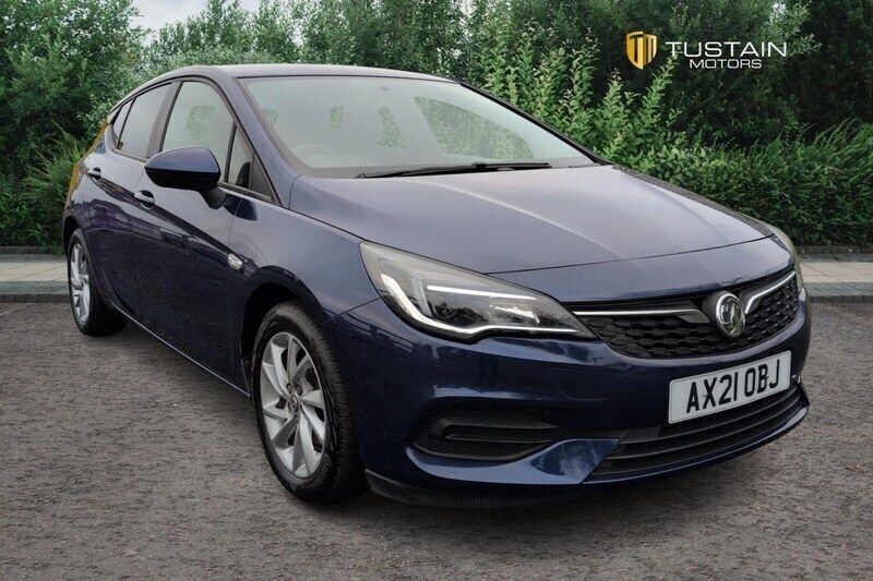 Blue Used 2021 Vauxhall Astra Business Edition Hatchback | £11,499 (Fair price) - Image 1/4