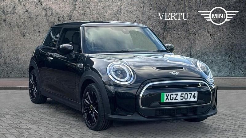 Black Used 2022 Mini Cooper S Level 2 Hatchback | £14,500 (Super price) - Image 1/3