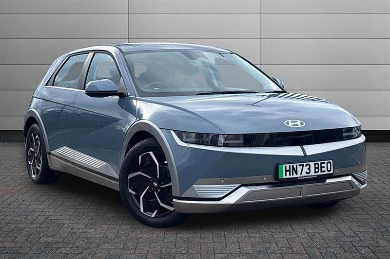 Blue Used 2023 Hyundai Ioniq Premium Hatchback | £22,450 (Fair price) - Image 1/4