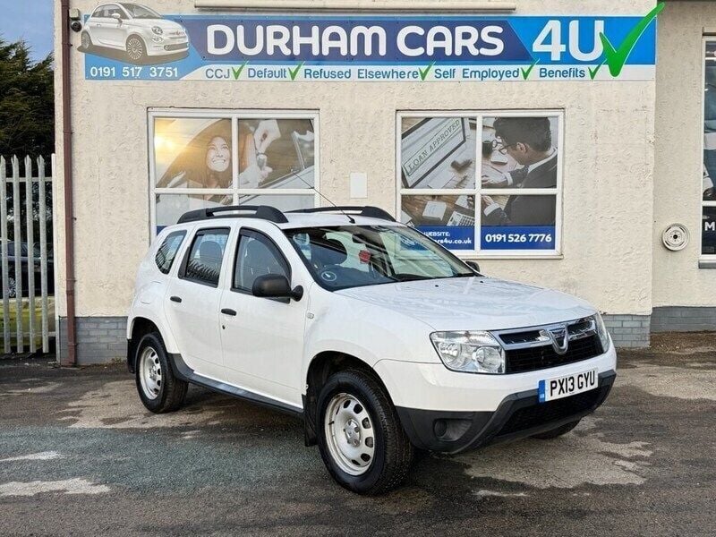 White Used 2013 Dacia Duster Acces SUV | £4,999 (Expensive) - Image 1/4