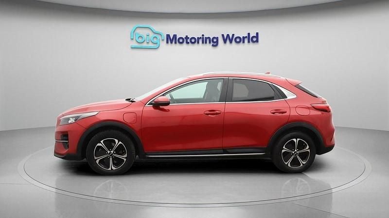 Used Kia XCeed 139 HP (102 kW) 2022 Red SUV