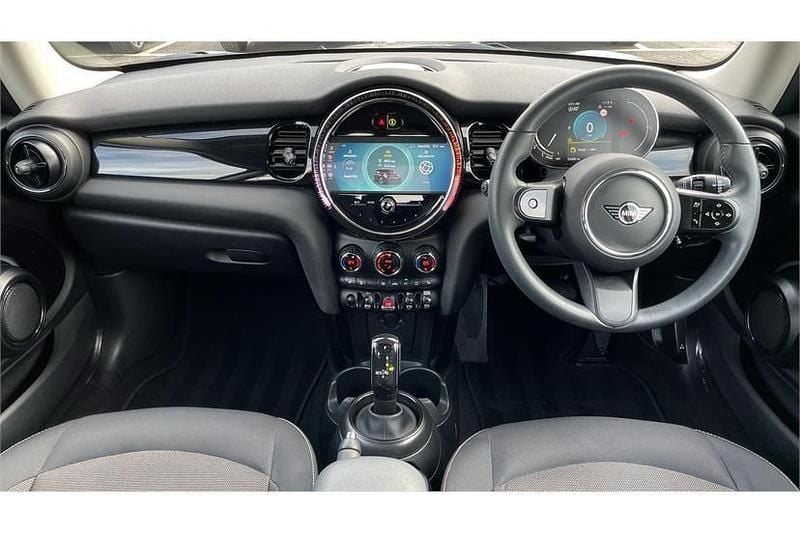 Used Mini Cooper Classic 136 HP (100 kW) 2023 Melting silver iii Hatchback