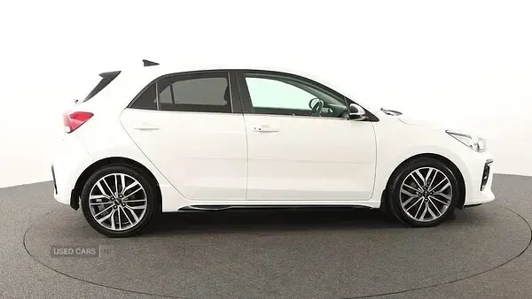 Used Kia Rio GT-Line S 118 HP (86 kW) 2022 White Hatchback