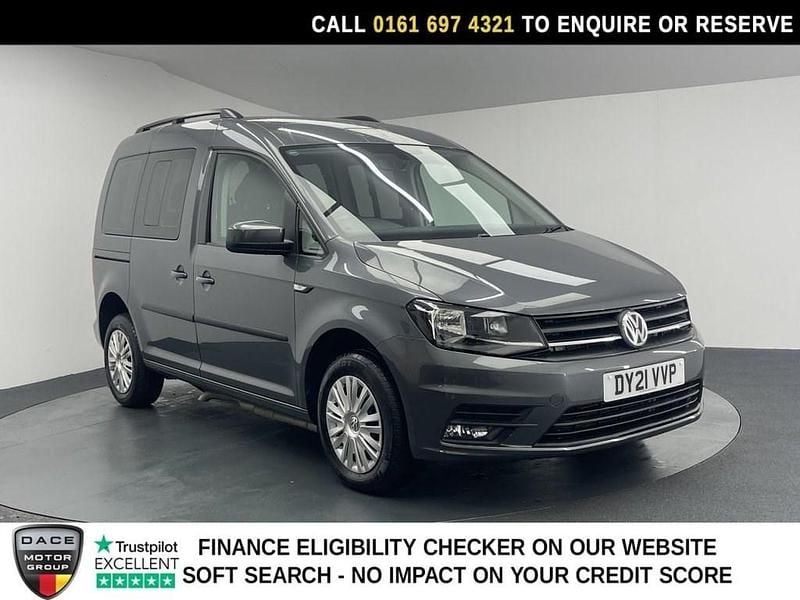 Begagnad VW Caddy S 102 HK (75 kW) 2021 Grå Minibuss