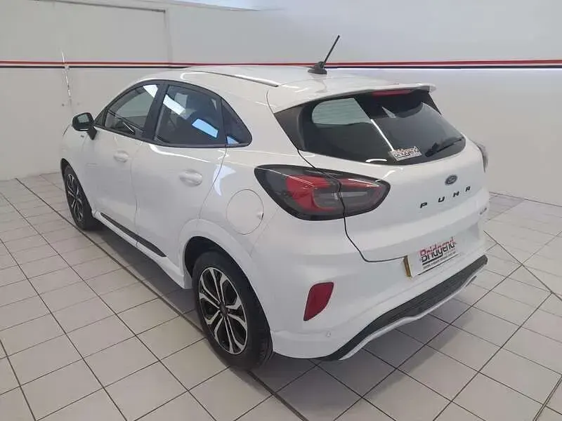 Used Ford Puma ST-Line 155 HP (114 kW) 2022 White SUV