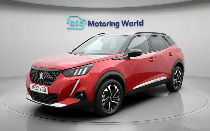 Used Peugeot 2008 GT 131 HP (96 kW) 2022 Red SUV