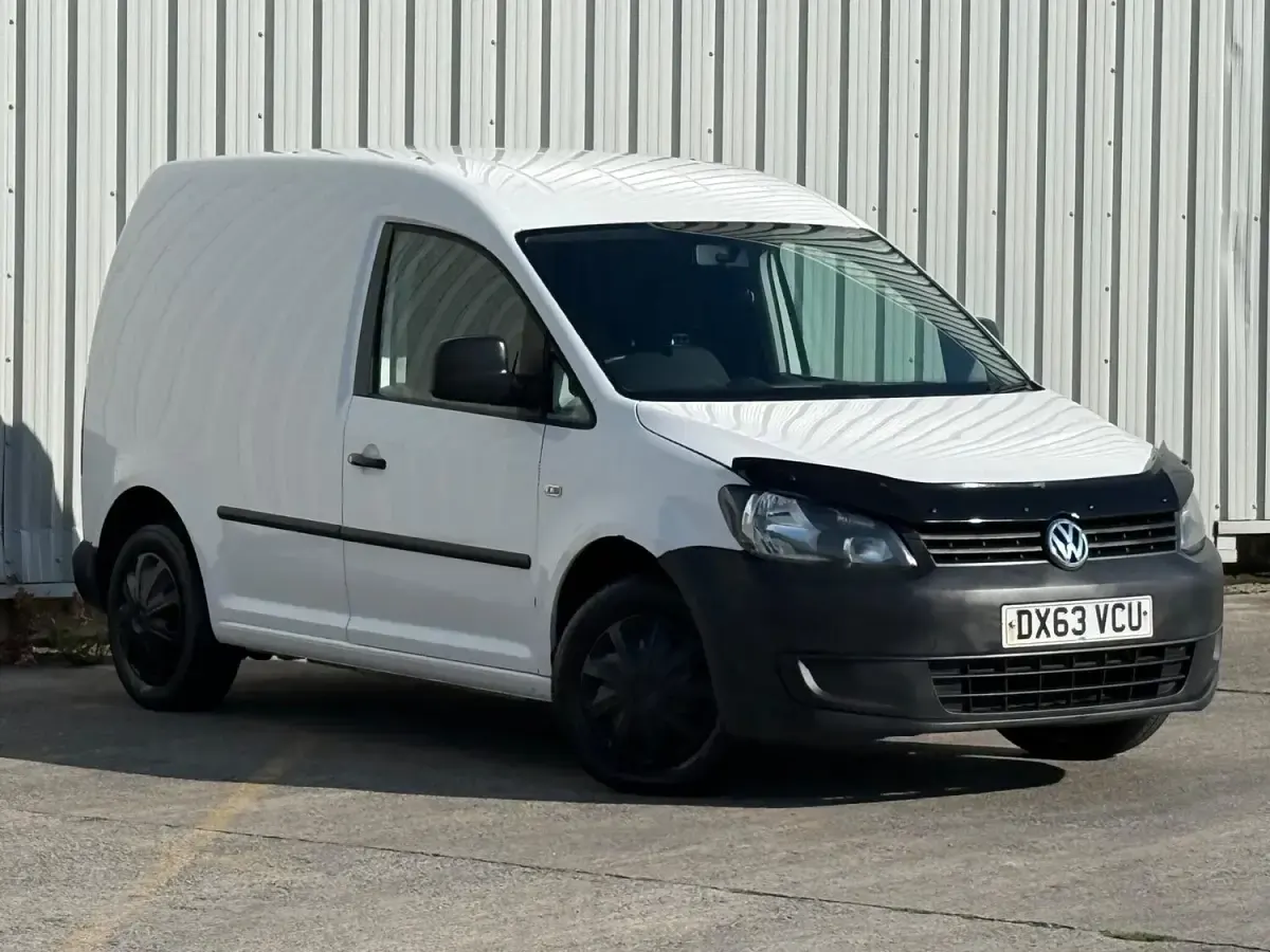 Used VW Caddy Startline 102 HP (75 kW) 2014 White MPV