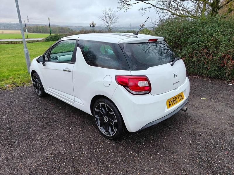 Used Citroën DS3 2010 White Hatchback