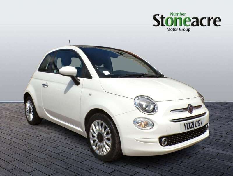White Used 2021 Fiat 500 Lounge Hatchback | £8,995 (Fair price) - Image 1/4