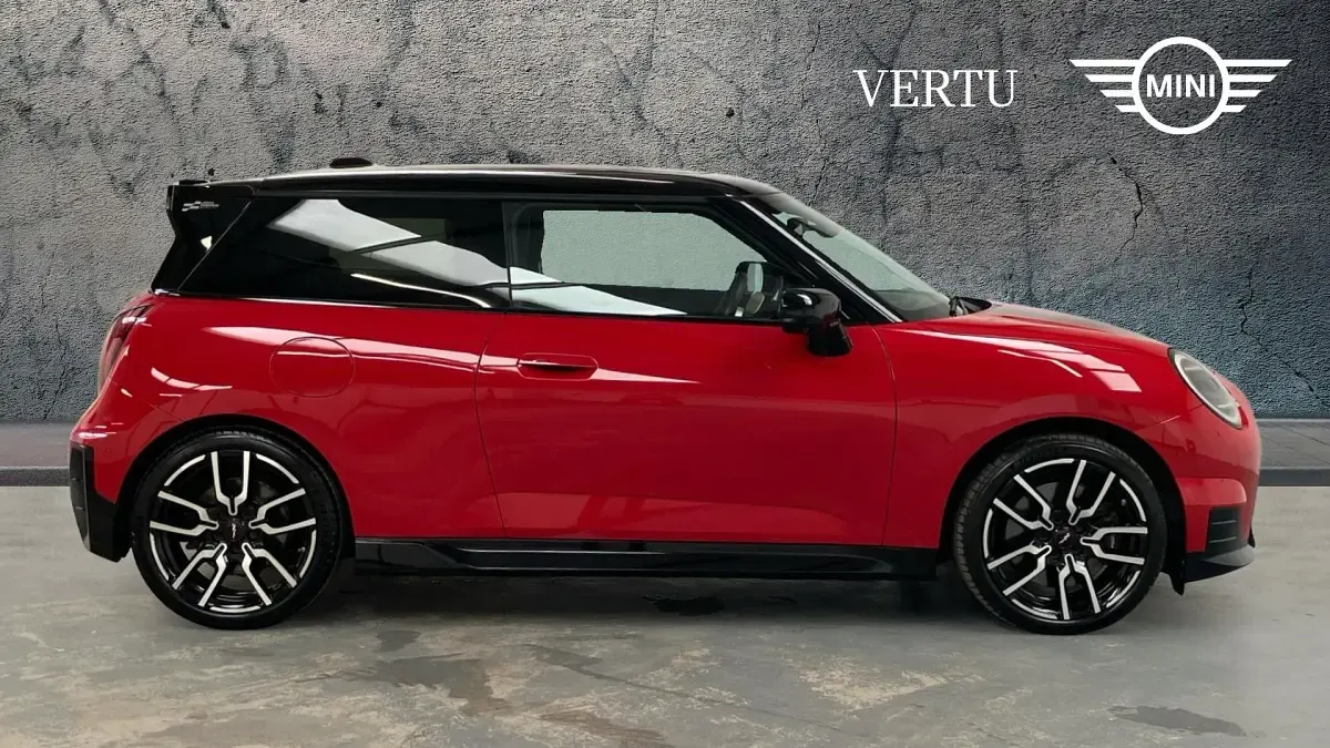 Used Mini Cooper Sport 160 kW (218 HP) 2024 Red Hatchback