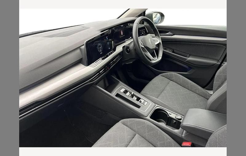 Used VW Golf VIII Life 150 HP (110 kW) 2023 Grey Hatchback