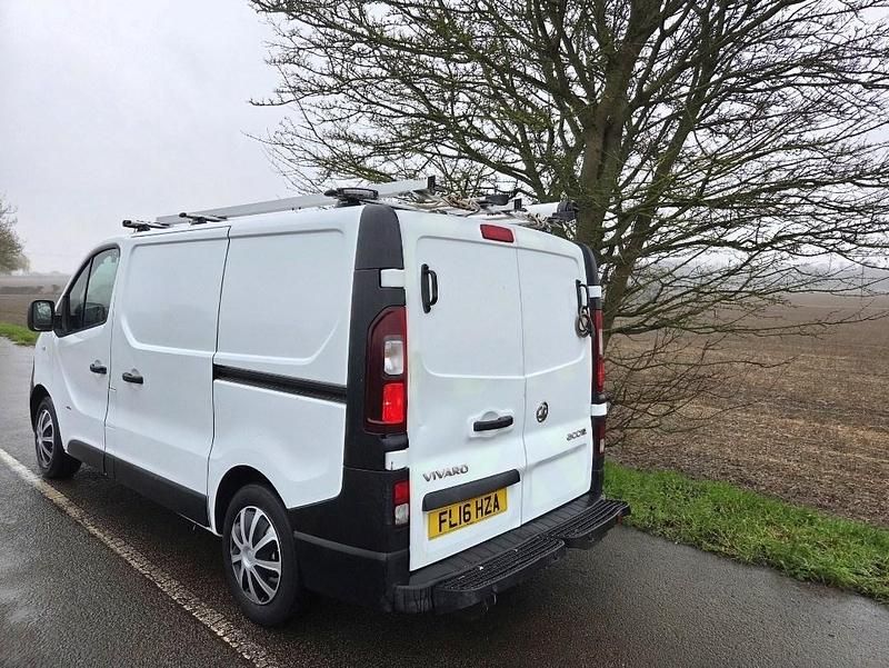 Used Vauxhall Vivaro 2016 White