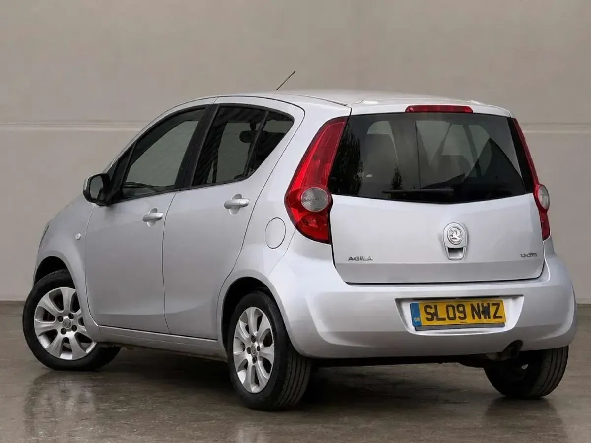 Used Vauxhall Agila Design Edition 2009 Silver MPV