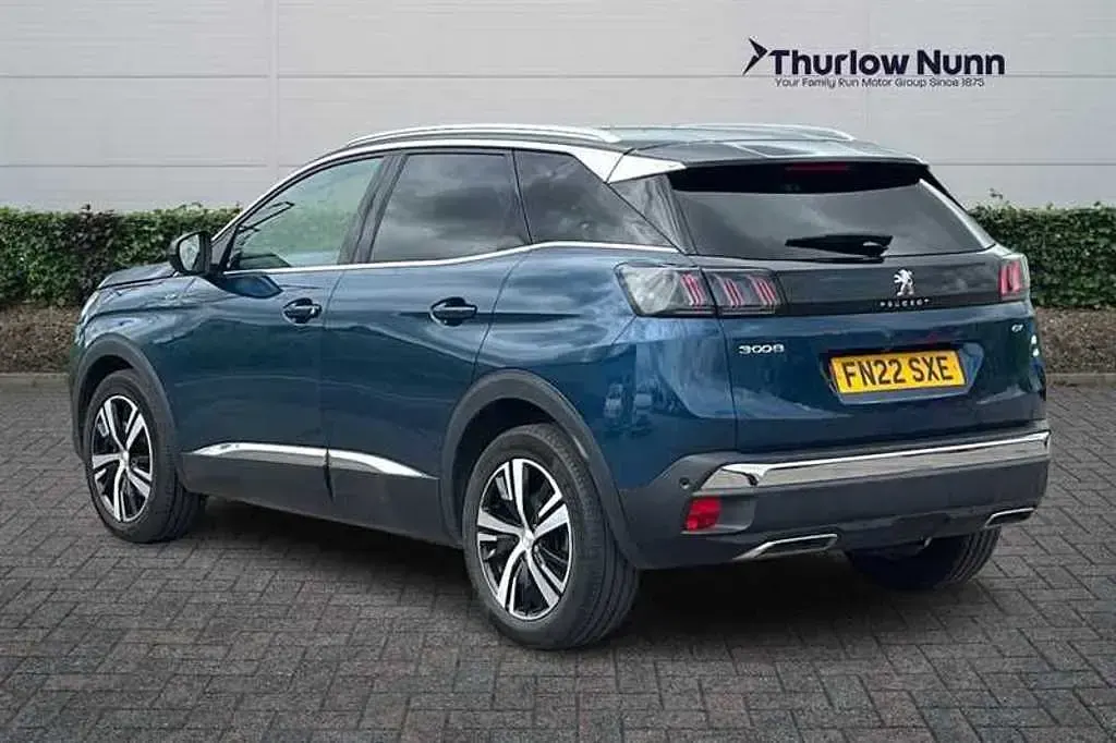 Used Peugeot 3008 GT 131 HP (96 kW) 2022 Blue SUV