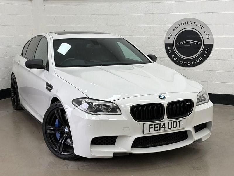 Used BMW M5 Basis 560 HP (411 kW) 2014 White Sedan