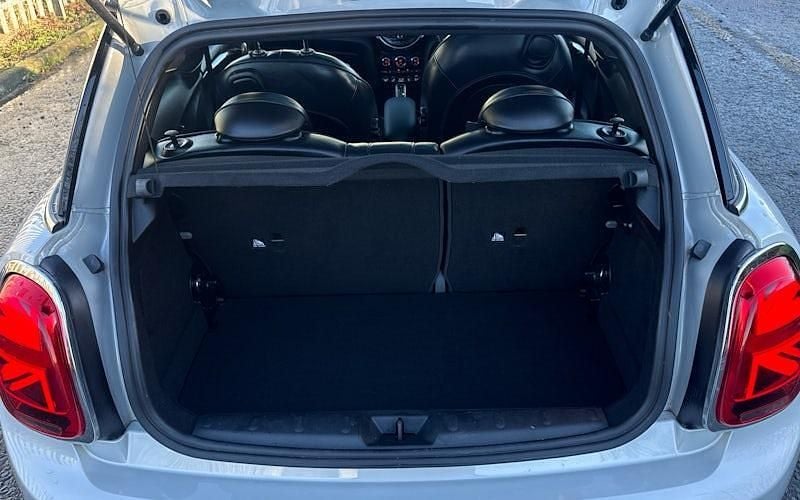 Used Mini Cooper Level 3 135 kW (184 HP) 2023 Hatchback