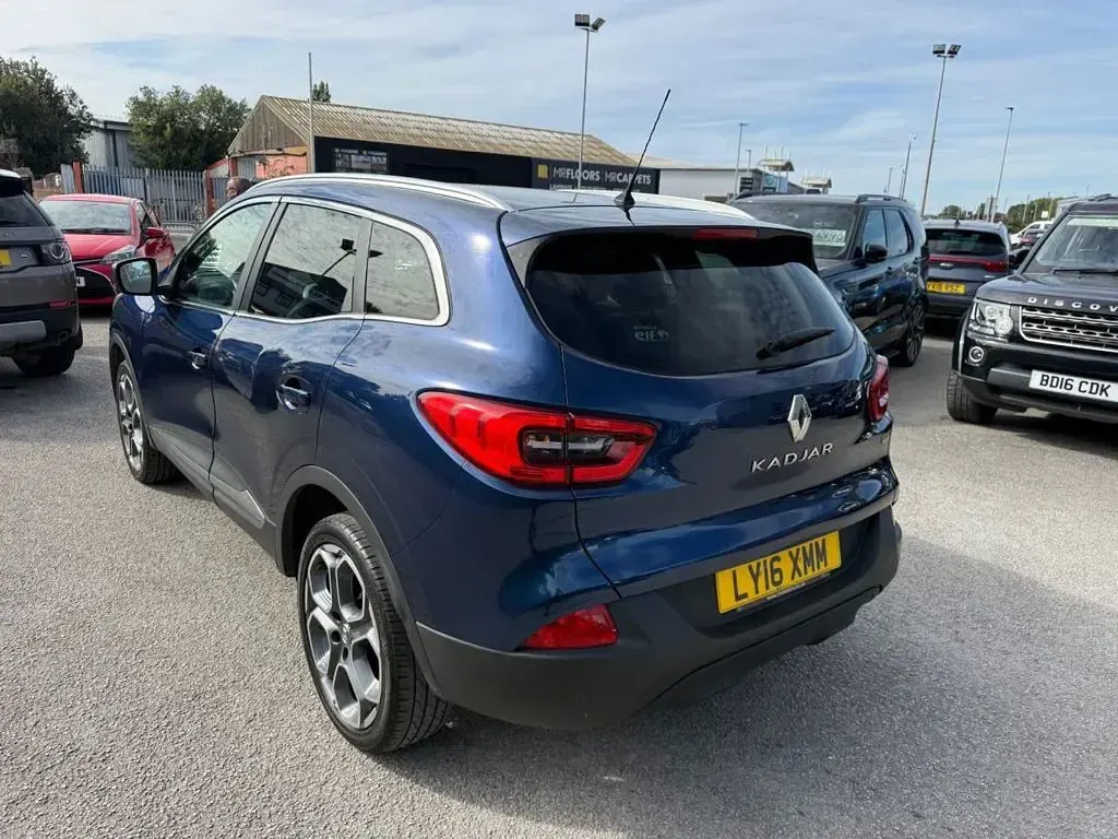Used Renault Kadjar Dynamique 110 HP (80 kW) 2016 Blue SUV