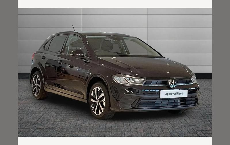 New VW Polo Match 95 HP (69 kW) 2026 Black Hatchback