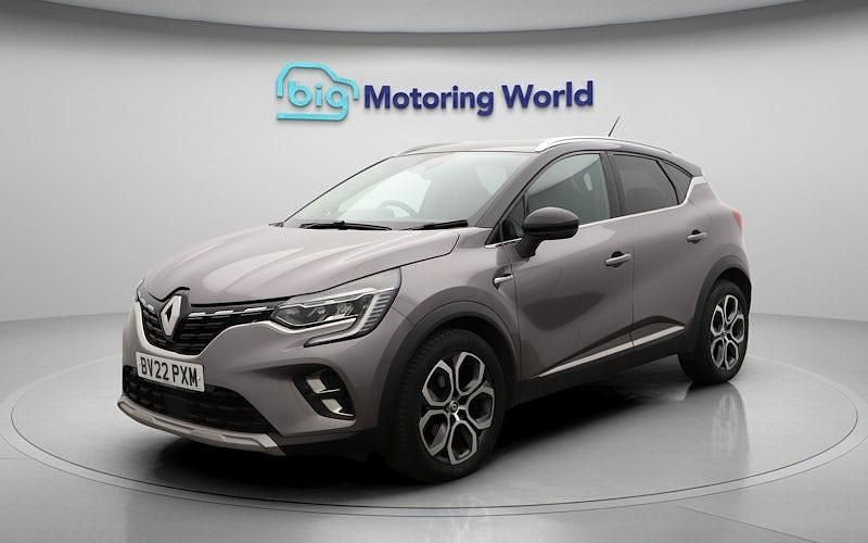 Used Renault Captur SE 140 HP (102 kW) 2021 Grey SUV