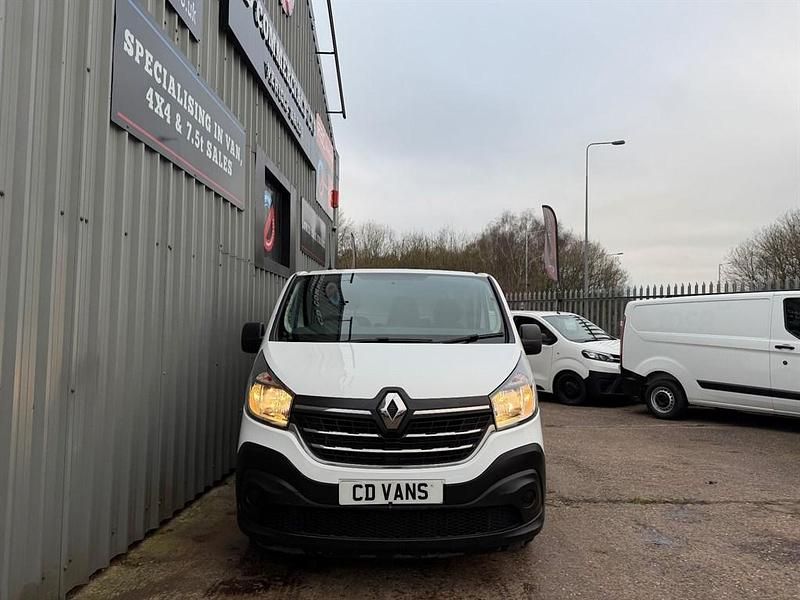 Used Renault Trafic Business 2022 White MPV