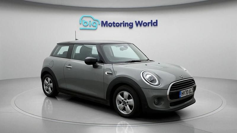 Used Mini Cooper Classic 136 HP (100 kW) 2020 Grey Hatchback