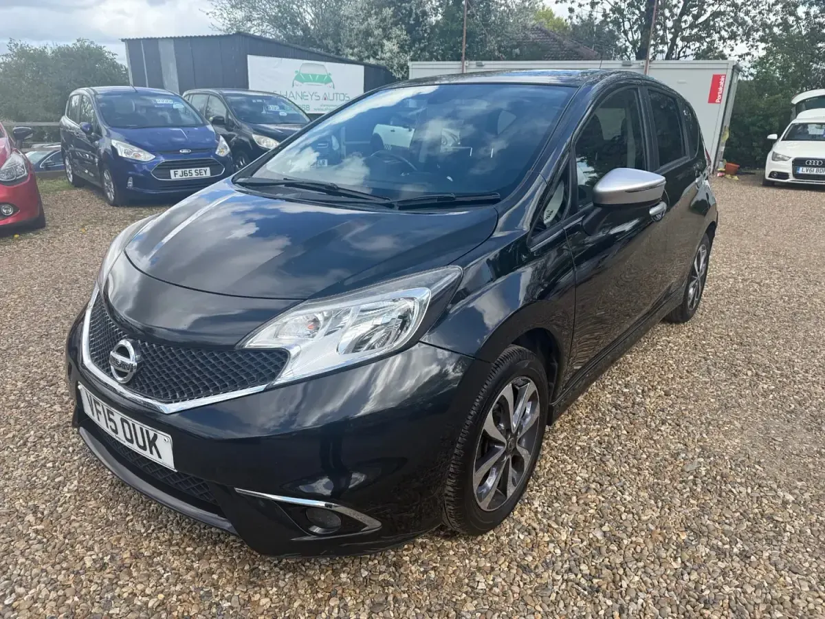 Używany Nissan Note N-TEC 2015 Czarny Hatchback