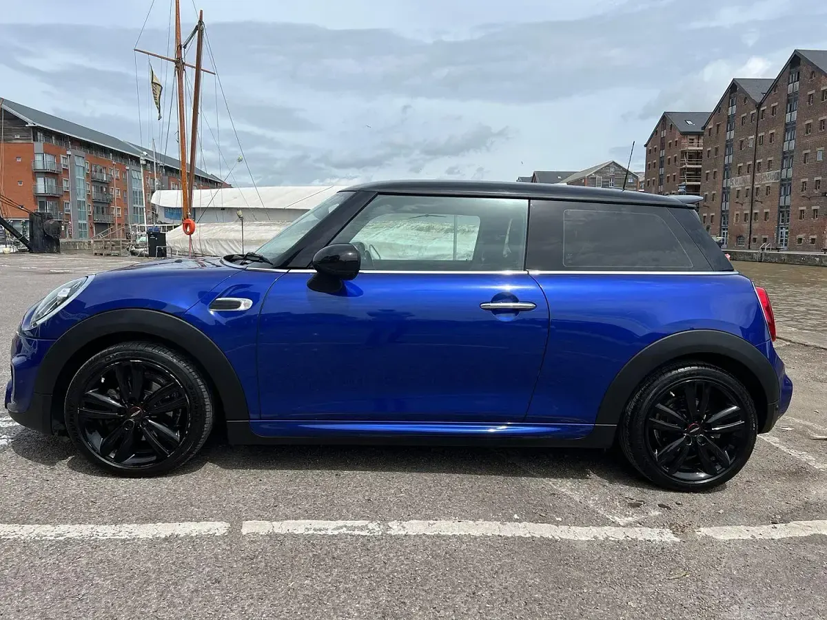 Used Mini Cooper Hatch 2018 Blue Hatchback