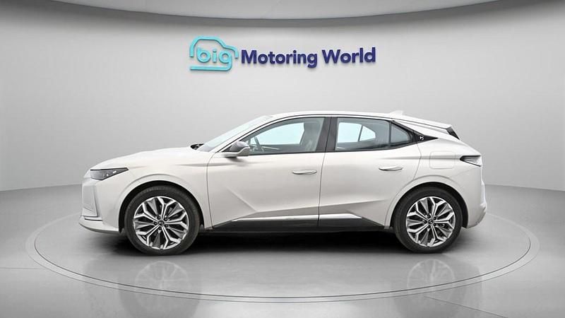 Used DS Automobiles DS4 Trocadero 225 HP (165 kW) 2022 White SUV