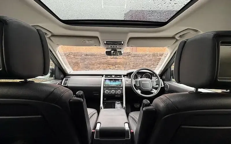 Used Land Rover Discovery HSE Luxury 241 HP (177 kW) 2017 White SUV