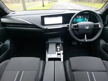 New Vauxhall Astra 114 kW (156 HP) 2025 Black Hatchback