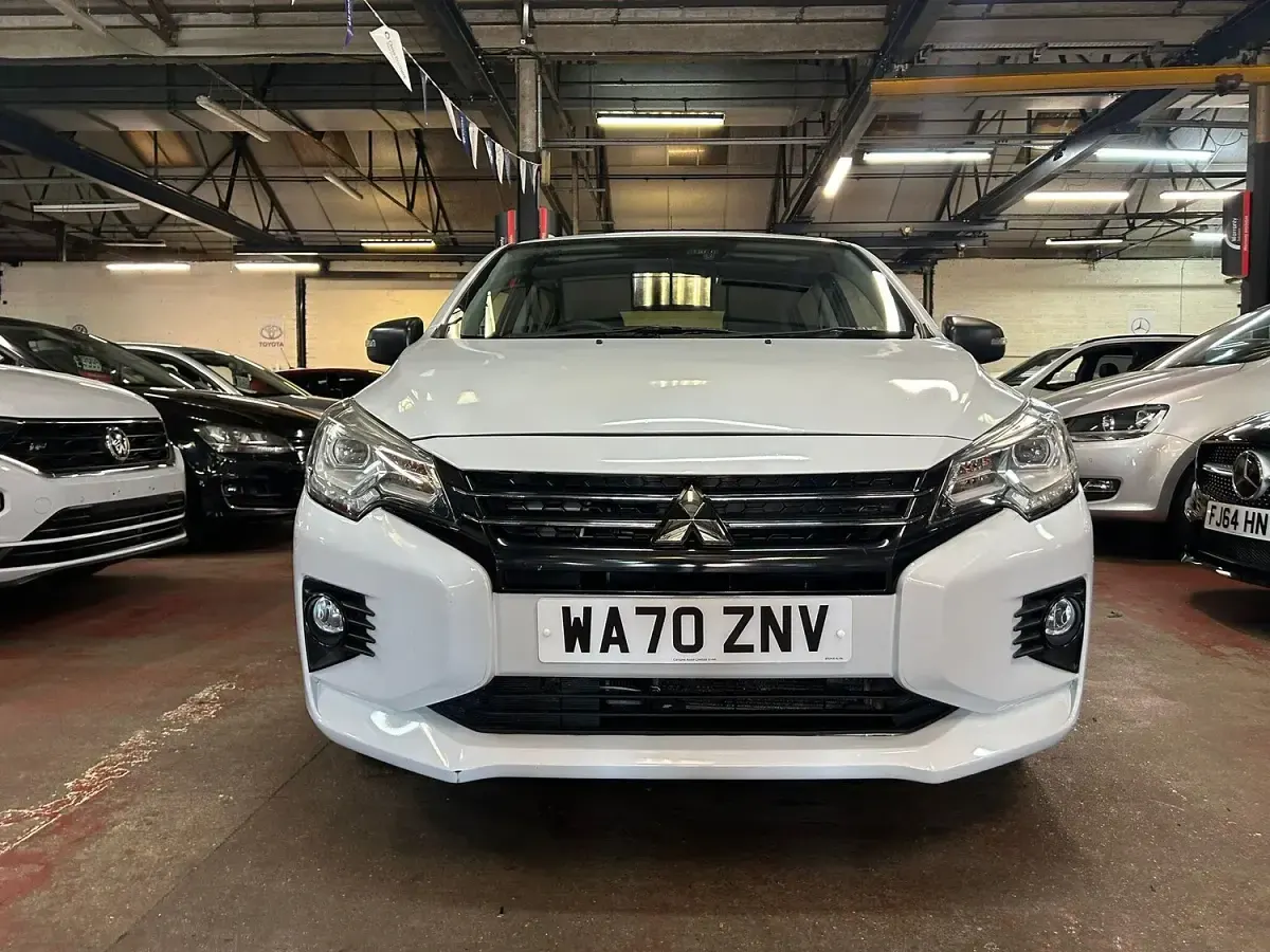 Used Mitsubishi Mirage Edition 2020 White Hatchback