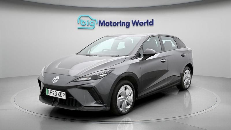 Used MG MG4 EV SE 319 kW (435 HP) 2023 Grey Hatchback