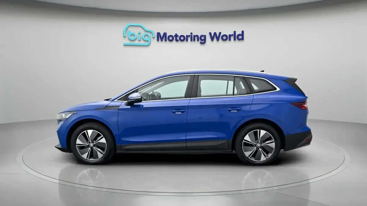 Used Skoda Enyaq iV 150 kW (204 HP) 2023 Blue SUV