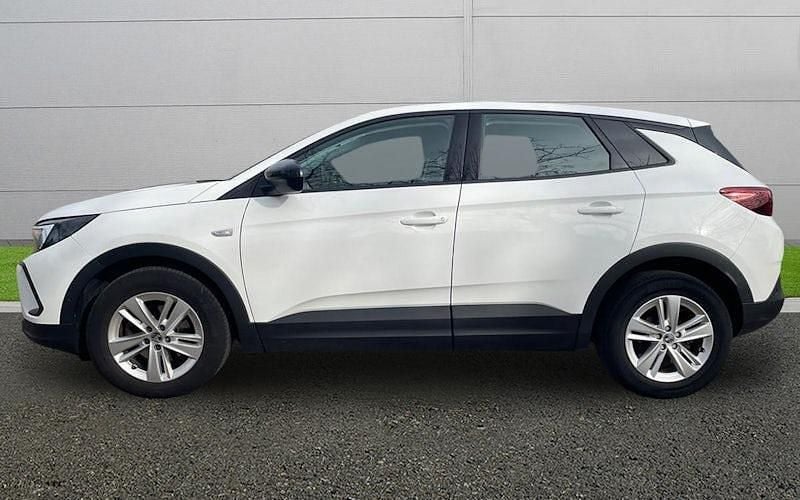 Used Vauxhall Grandland X 131 HP (96 kW) 2021 White SUV