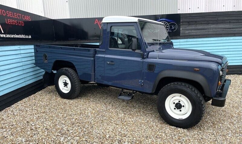 Blue Used 2014 Land Rover Defender SUV | £31,795 (Super price) - Image 1/4