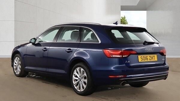 Used Audi A4 Comfort 2016 Blue Estate