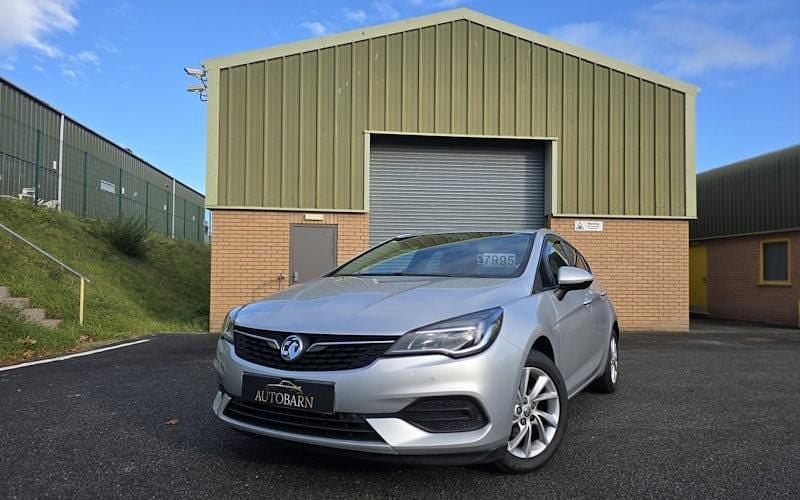 Used Vauxhall Astra SRi 122 HP (89 kW) 2020 Hatchback