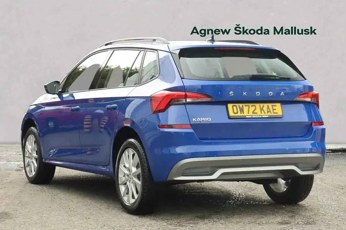 Used Skoda 110 R SE 81 HP (59 kW) 2023 Energy blue Estate