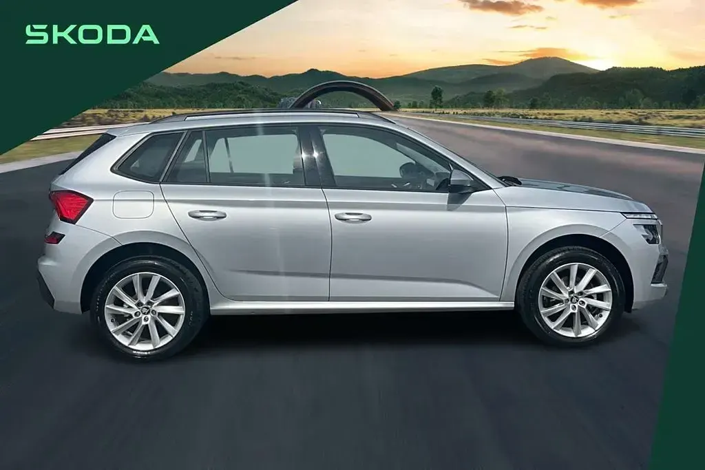 Usado Skoda Kamiq SE 94 HP (69 kW) 2025 Prateado SUV